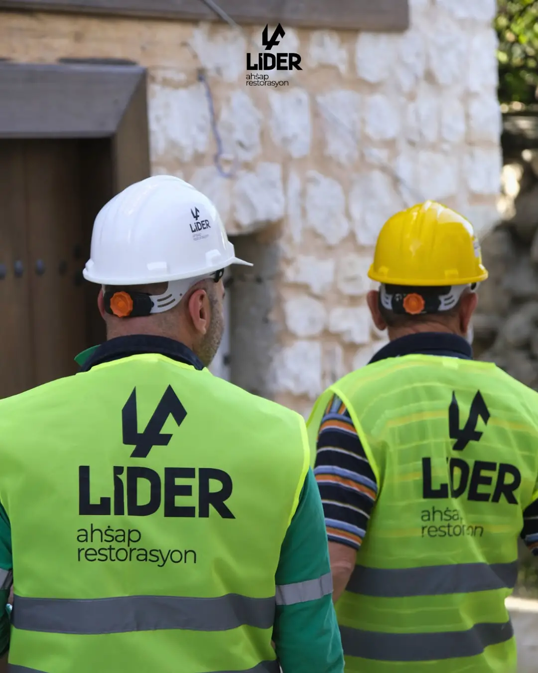Lider Ahşap Restorasyon – Ahşabın Ruhunu Koruyoruz!